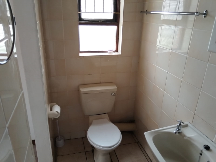 3 Bedroom Property for Sale in Swartkops Eastern Cape